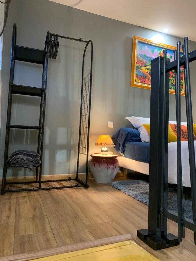 Standing Duplex Full Equipements Ideal Moyen Sejours Le Thor Eksteriør billede