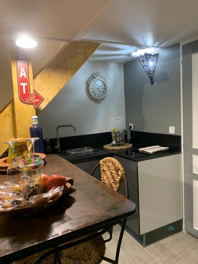Standing Duplex Full Equipements Ideal Moyen Sejours Le Thor Eksteriør billede